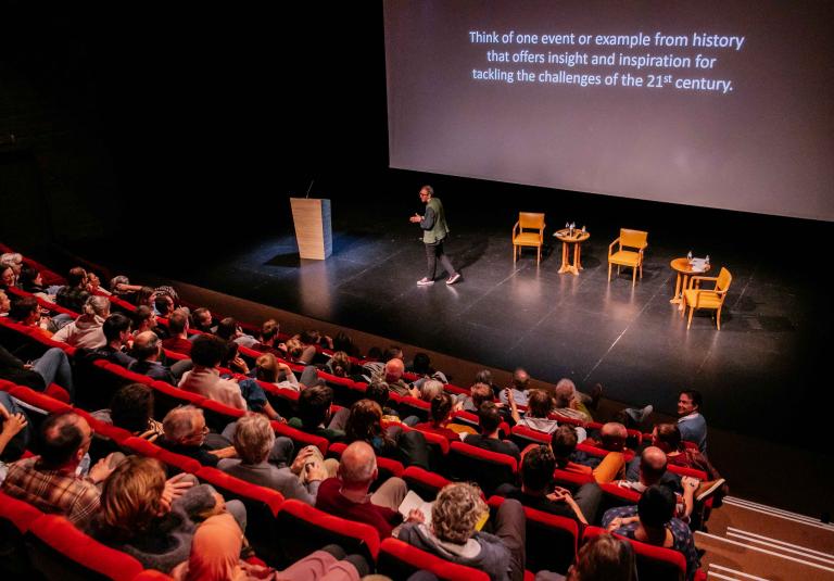 Publiek in de Budascoop